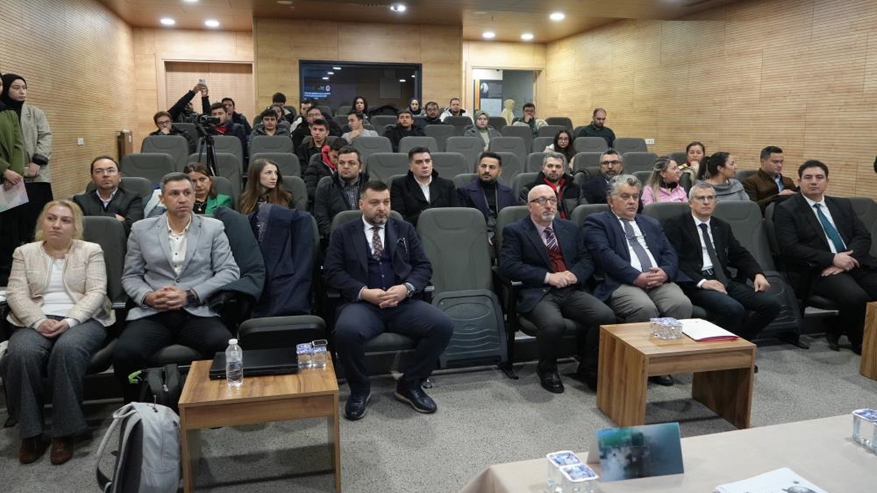 Prof. Dr. Devlet Toksoy Himaliya (3)