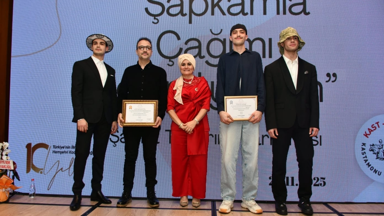 ‘Şapkamla Çağımı Selamlıyorum’ Ödülleri Pera Palace’de Verildi (6)