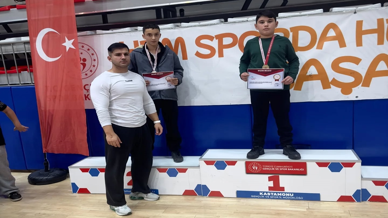 Taşköprü Alatarla Güreş Takımı (2)