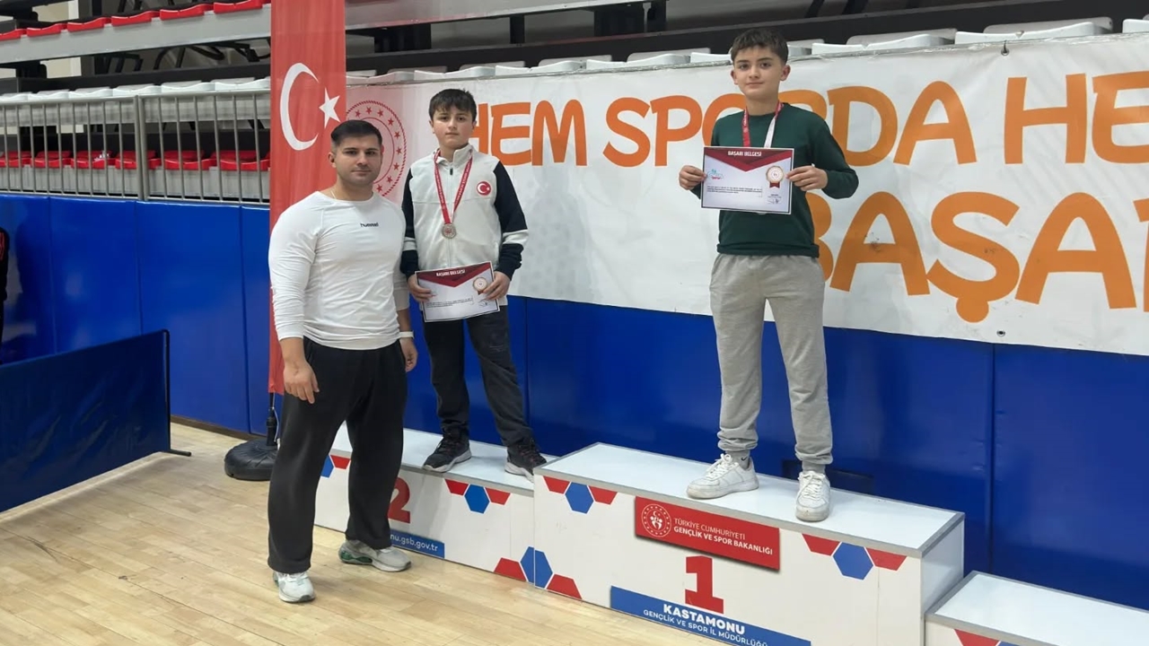 Taşköprü Alatarla Güreş Takımı (3)