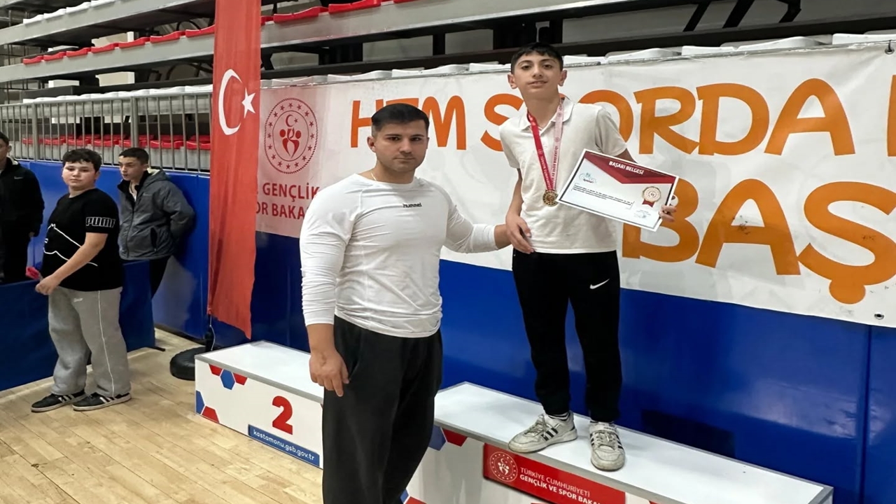 Taşköprü Alatarla Güreş Takımı (4)