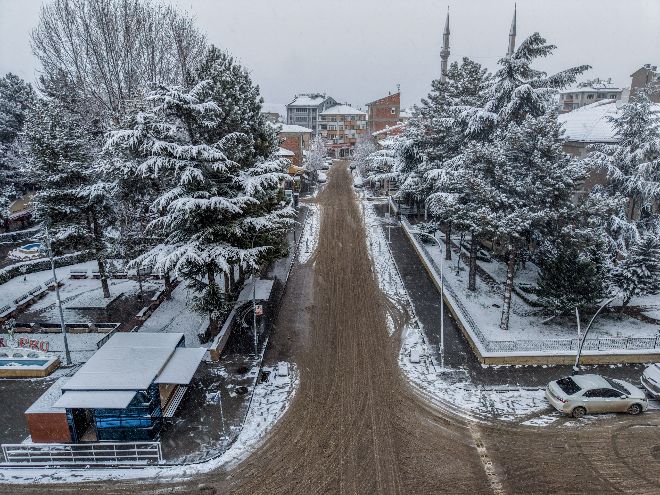 Taşköprü Beyaz Örtüyle Kaplandı 13