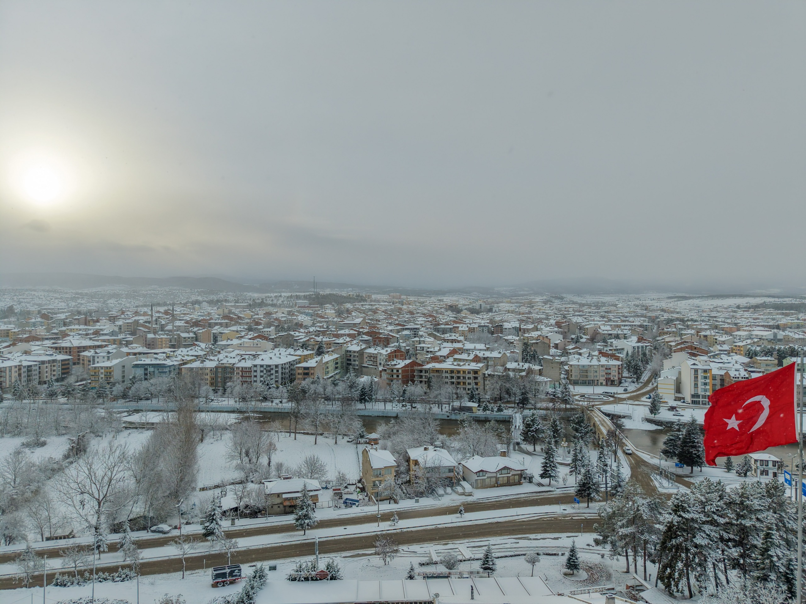 Taşköprü Beyaz Örtüyle Kaplandı 22