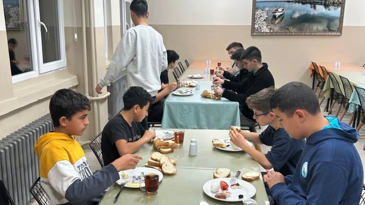 Taşköprü İlçe Milli Eğitim Müdürü Şirin ‘Öğrencilerimiz Mutlu, Biz De Mutlu Olduk’ (1)