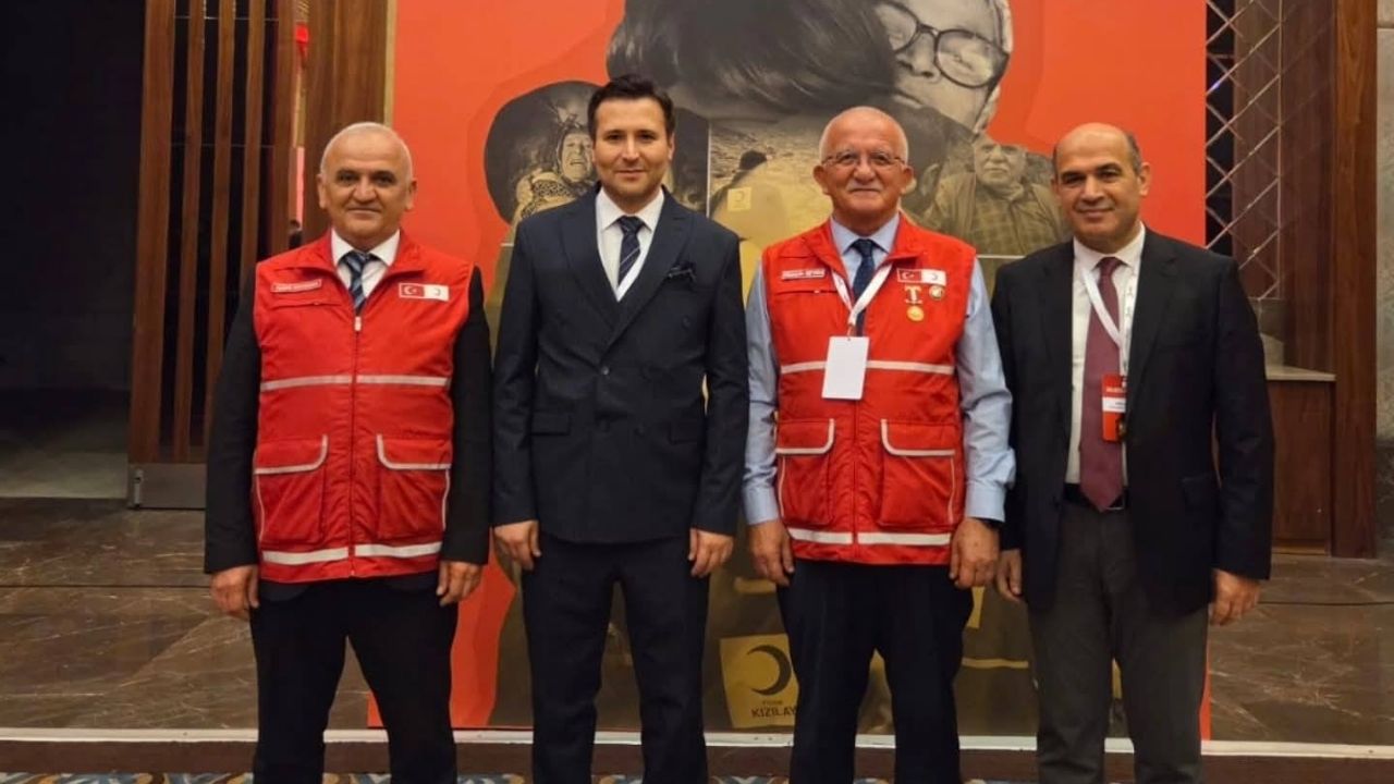 Taşköprü Kızılay’ı Kurultayda Başarıya Damga Vurdu Üç Derece Birden (2)