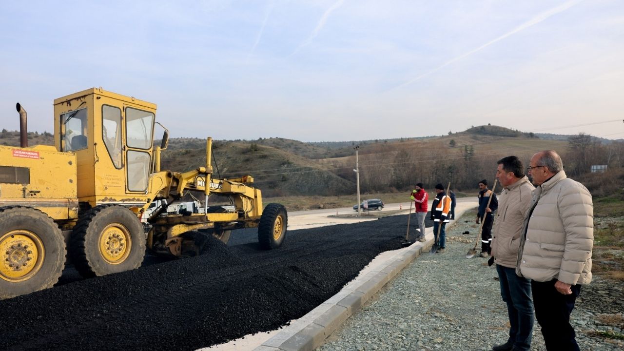Taşköprü Yeni Kamyon Garajı Girişlerine Sıcak Asfalt (3)