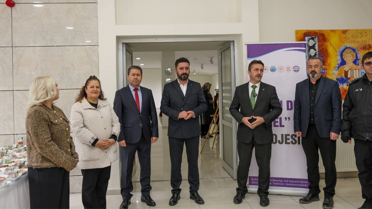 Taşköprü’de Farkındalık Rüzgarı Ailelerin Emeği Sergide Konuştu (2)