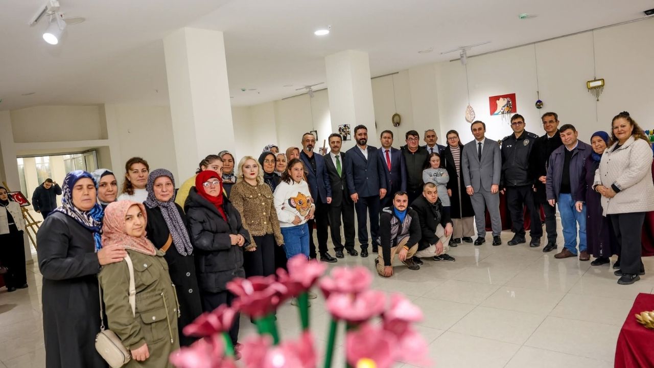 Taşköprü’de Farkındalık Rüzgarı Ailelerin Emeği Sergide Konuştu (3)