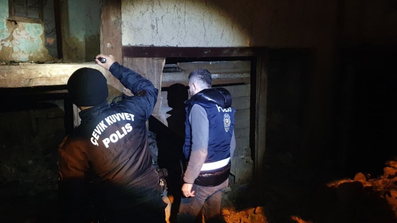 Taşköprü’de Huzur Uygulaması 359 Kişi Sorgulandı, 94 Araç Durduruldu (7)