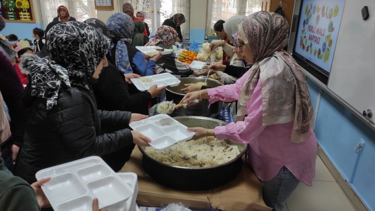 Taşköprü’de Yerli Malı Dersi Miniklerden Büyük Mesaj (5)