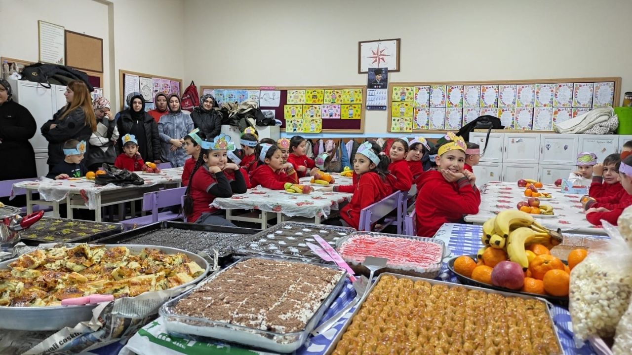 Taşköprü’de Yerli Malı Dersi Miniklerden Büyük Mesaj (9)