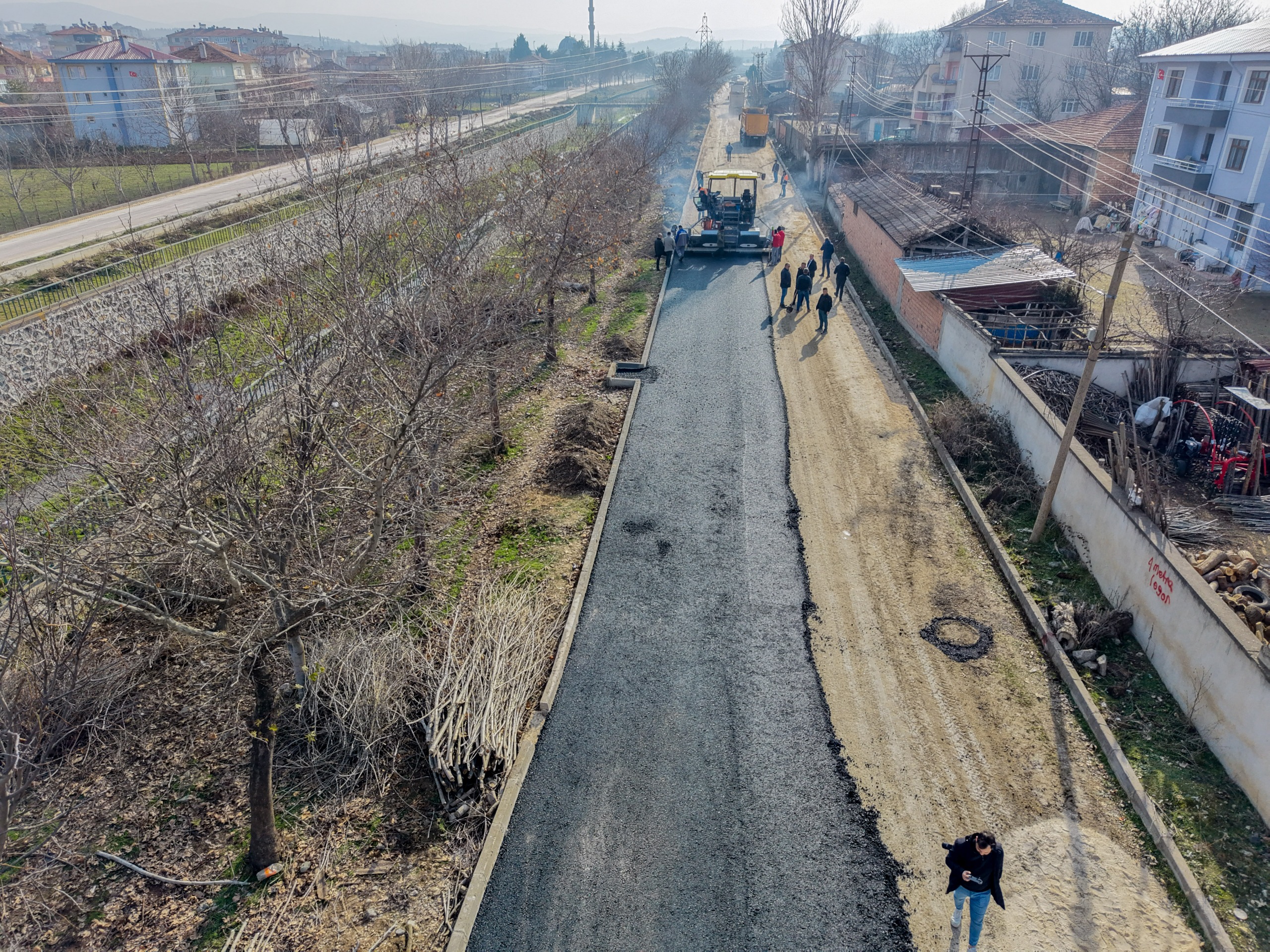 Taşköprü'nün Mahallesinde Sıcak Asfalt Çalışması Başladı 22