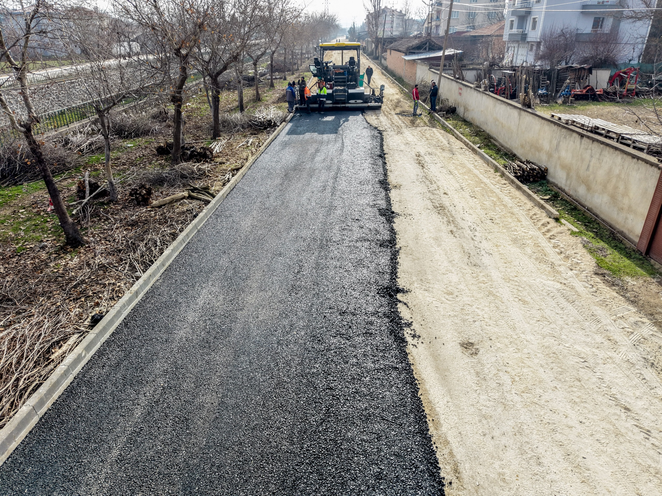 Taşköprü'nün Mahallesinde Sıcak Asfalt Çalışması Başladı 7