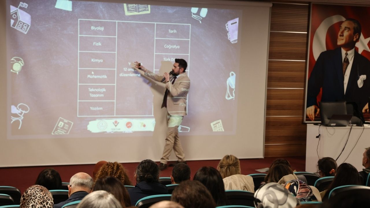 Tübi̇tak 2204 Rehberi Kastamonu’da Anlatıldı Başvuru Detayları Paylaşıldı (2)