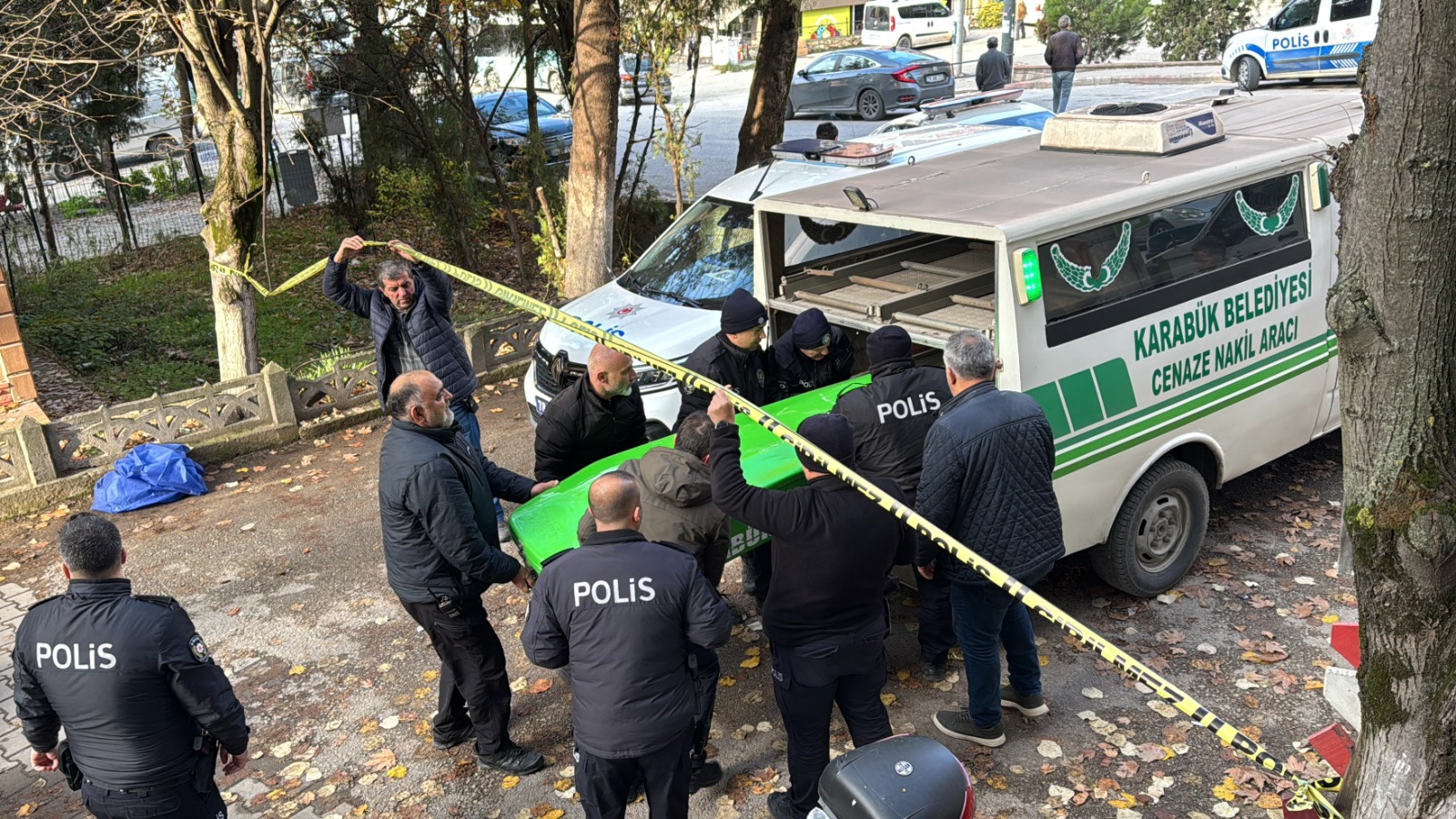 Türkmenistan Uyruklu Gencin Yolda Cansız Bedeni Bulundu 4