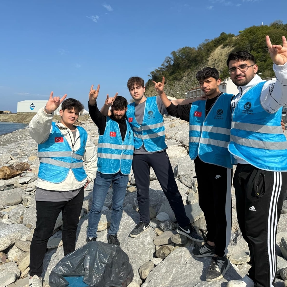 Ülkü Ocakları Inebolu Temizlik (1)