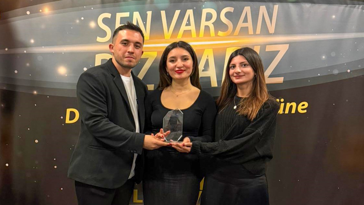 Yılın Topluluğu (2)