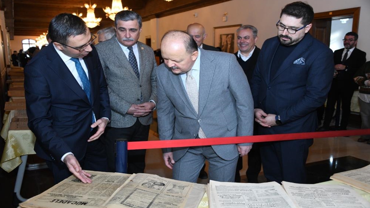 10 Ocak Gazete Sergisi (2)