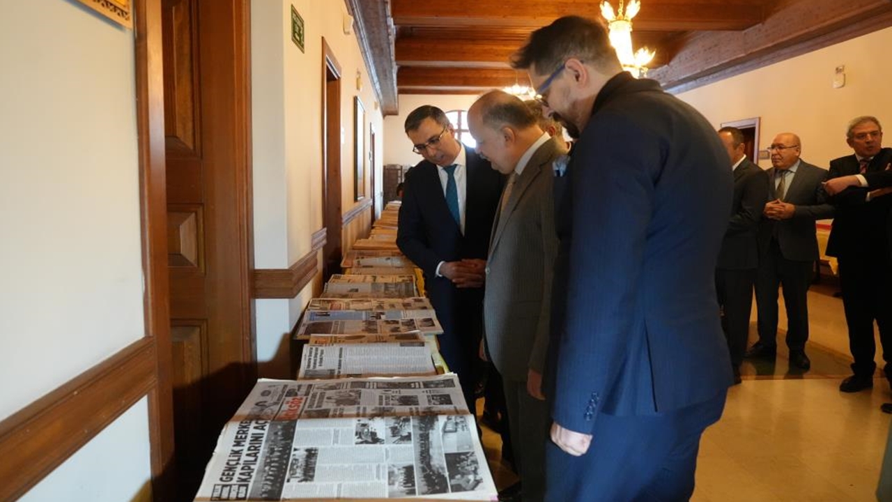 10 Ocak Gazete Sergisi (6)