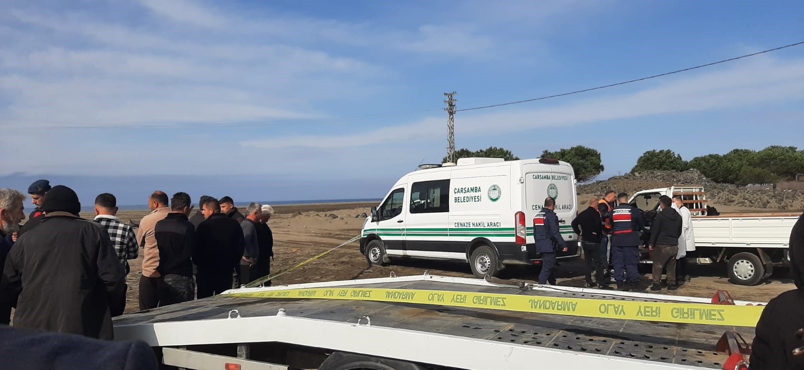 26 Yaşındaki Genç Park Halindeki Araçta Ölü Bulundu 88888888888888