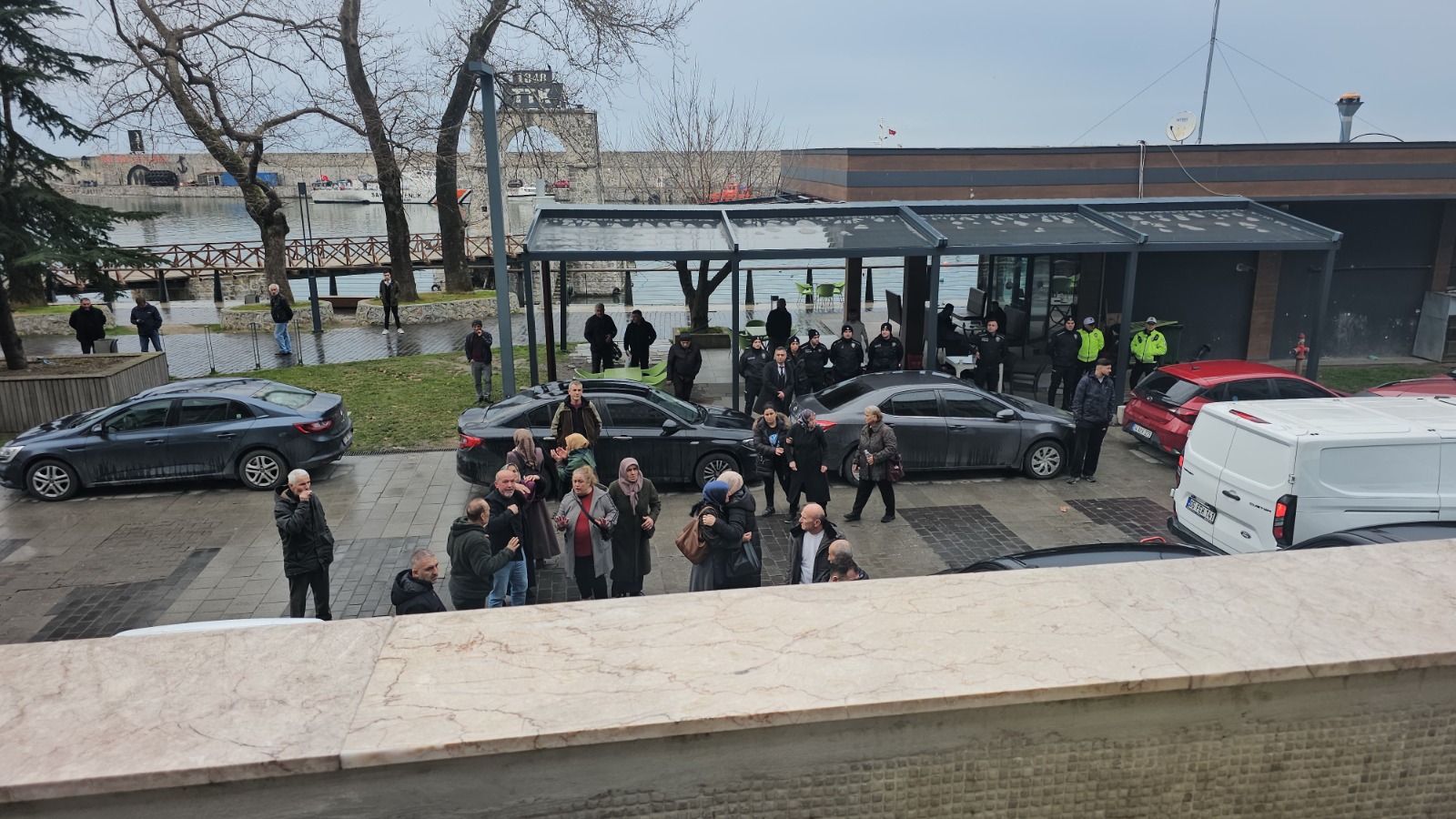 3 Kişinin Öldürüldüğü Bıçaklı Kavgada Karar Çıktı Sanığa 45 Yıl 10 Ay Hapis Cezası Verildi 4