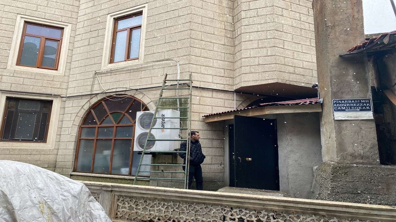 Abdürrezzak Camii’nde Sıçak Dokunuş (3)