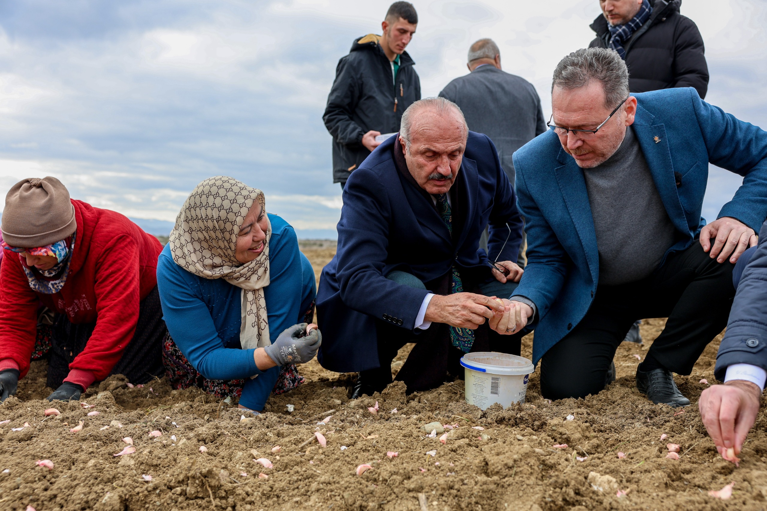 Avrupa Coğrafi İşaretli Taşköprü Sarımsağı Toprakla Buluştu 48