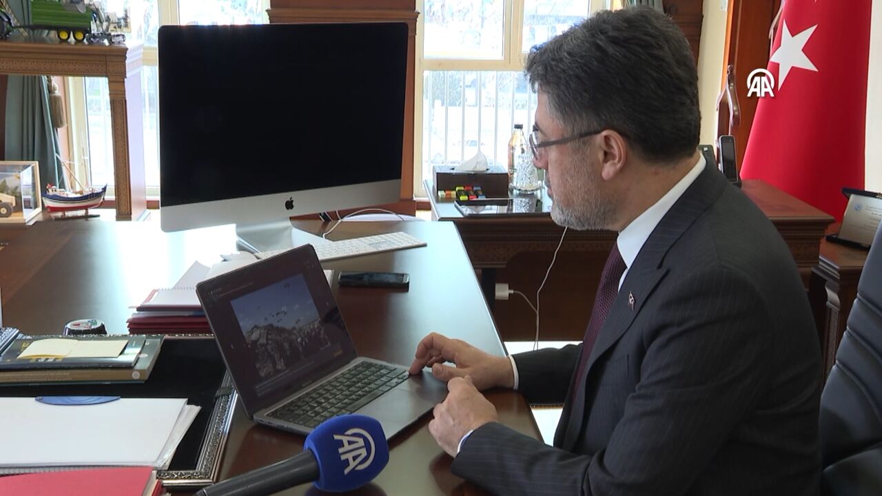 Bakan Yumaklı Yılın Karaleri (2)