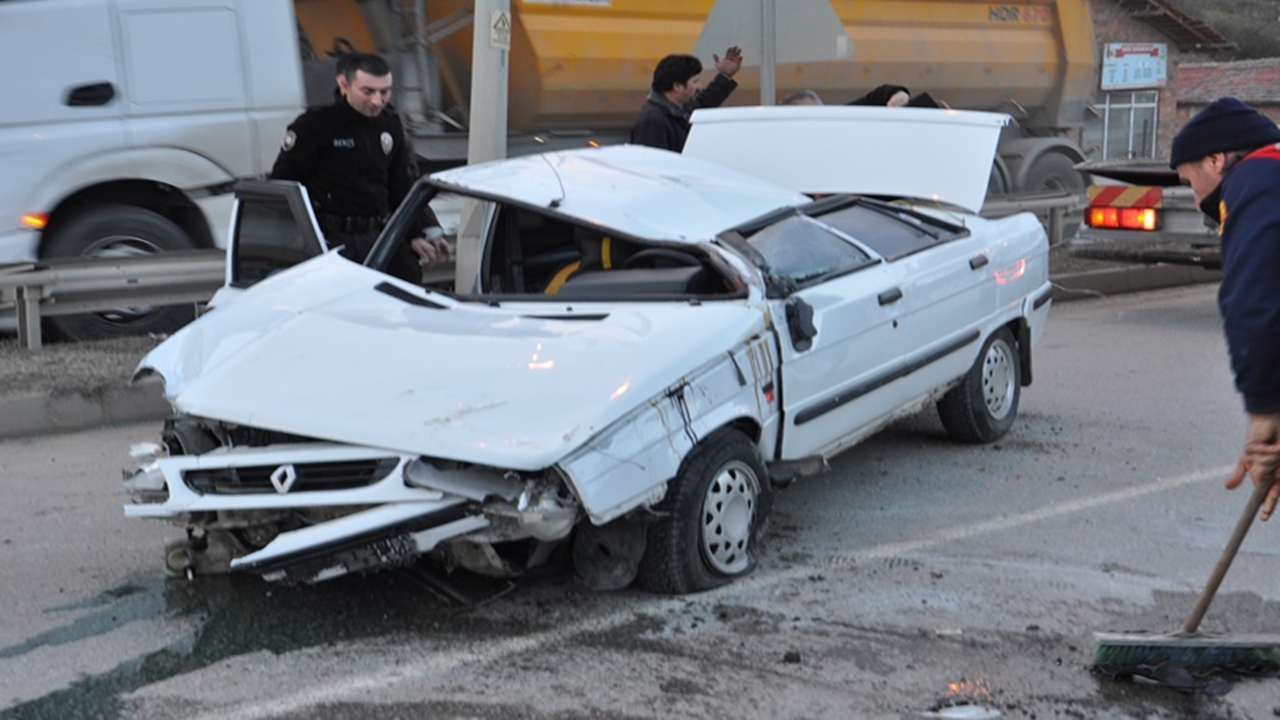 Boyabat Otomobil Takla Kaza (4)