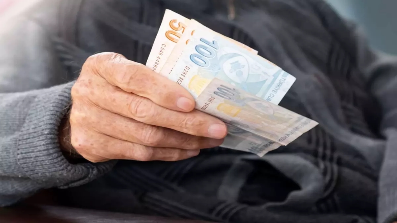 Emekli Aylıkları