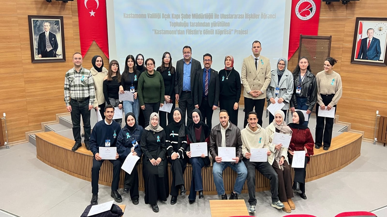 Filistin'e Gönül Köprüsü Sergisi (2)