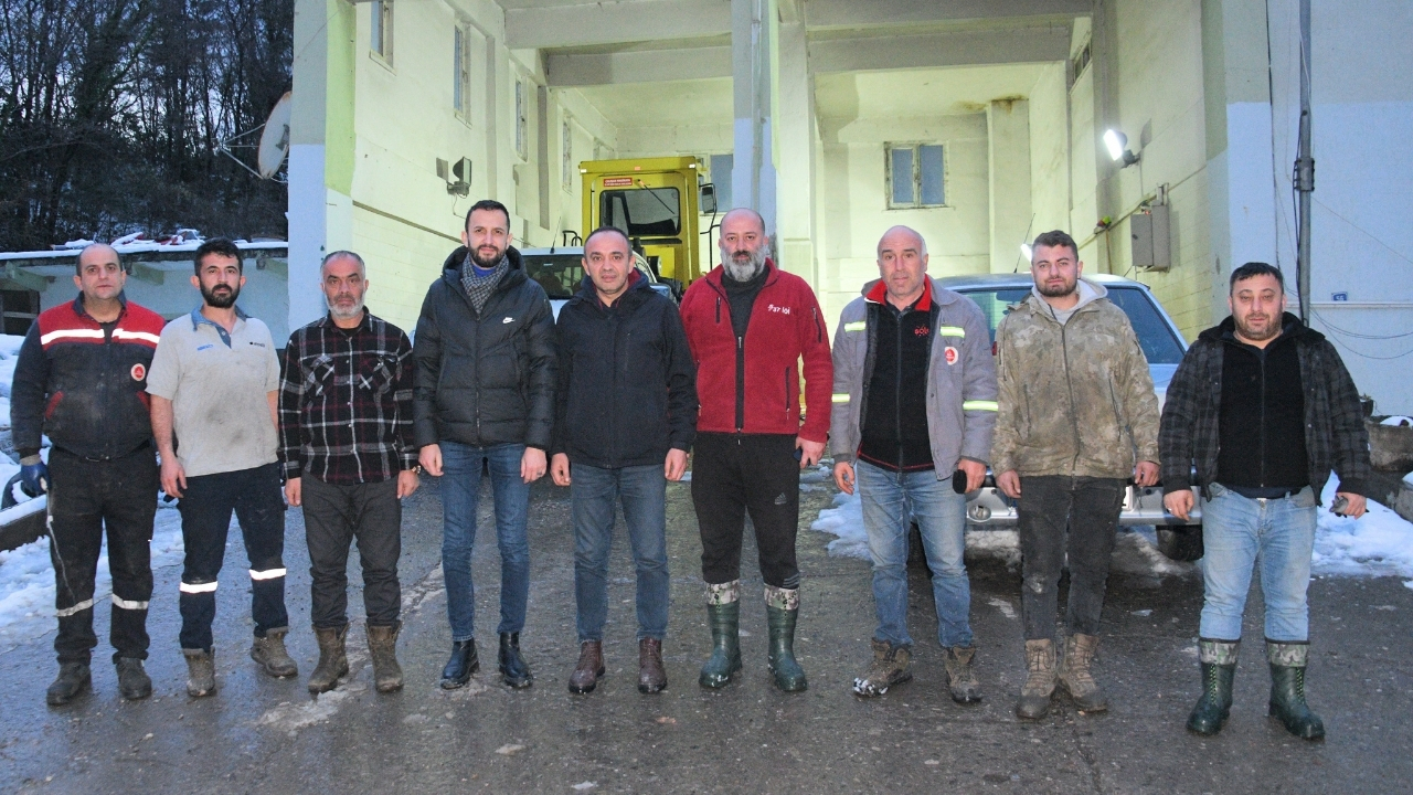 Genel Sekreter Nida Sinsi, Kastamonu’daki Kar Mesaisini Sahada Takip Etti (1)