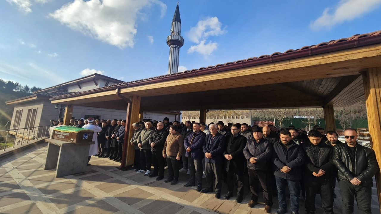 Hamdi Nalbant Anne Vefat (1)