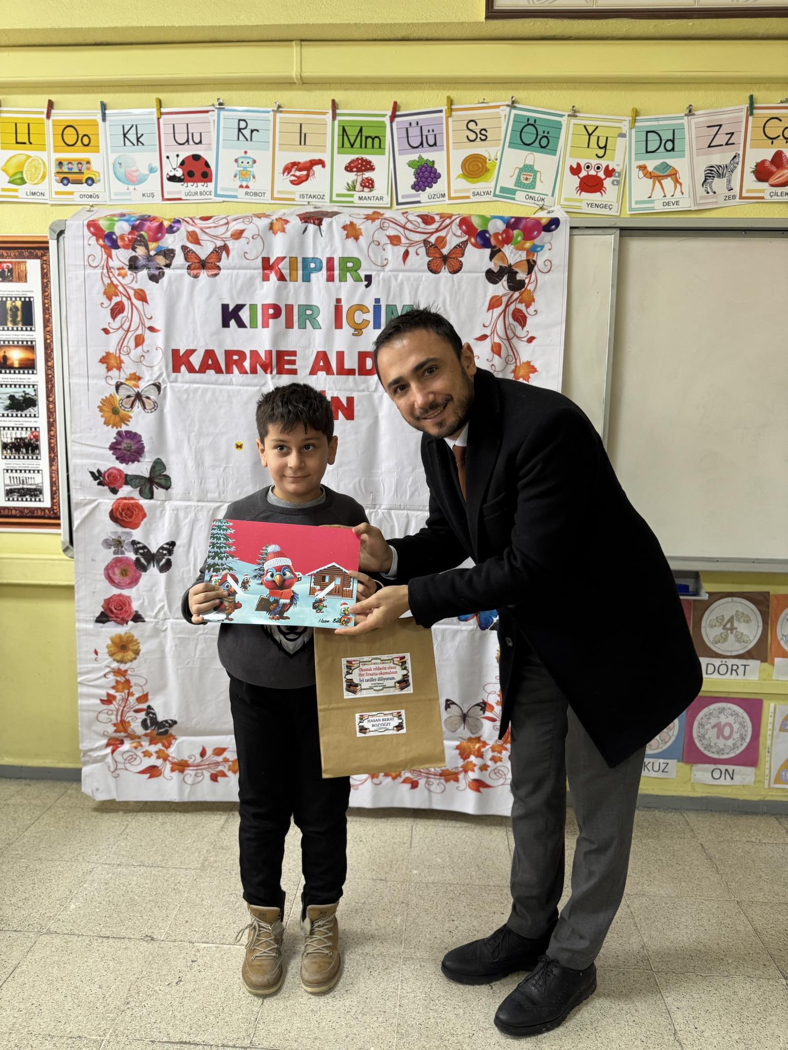 Hanönü'de Karne Sevinci Öğrenciler Yarıyıl Tatiline Girdi 2