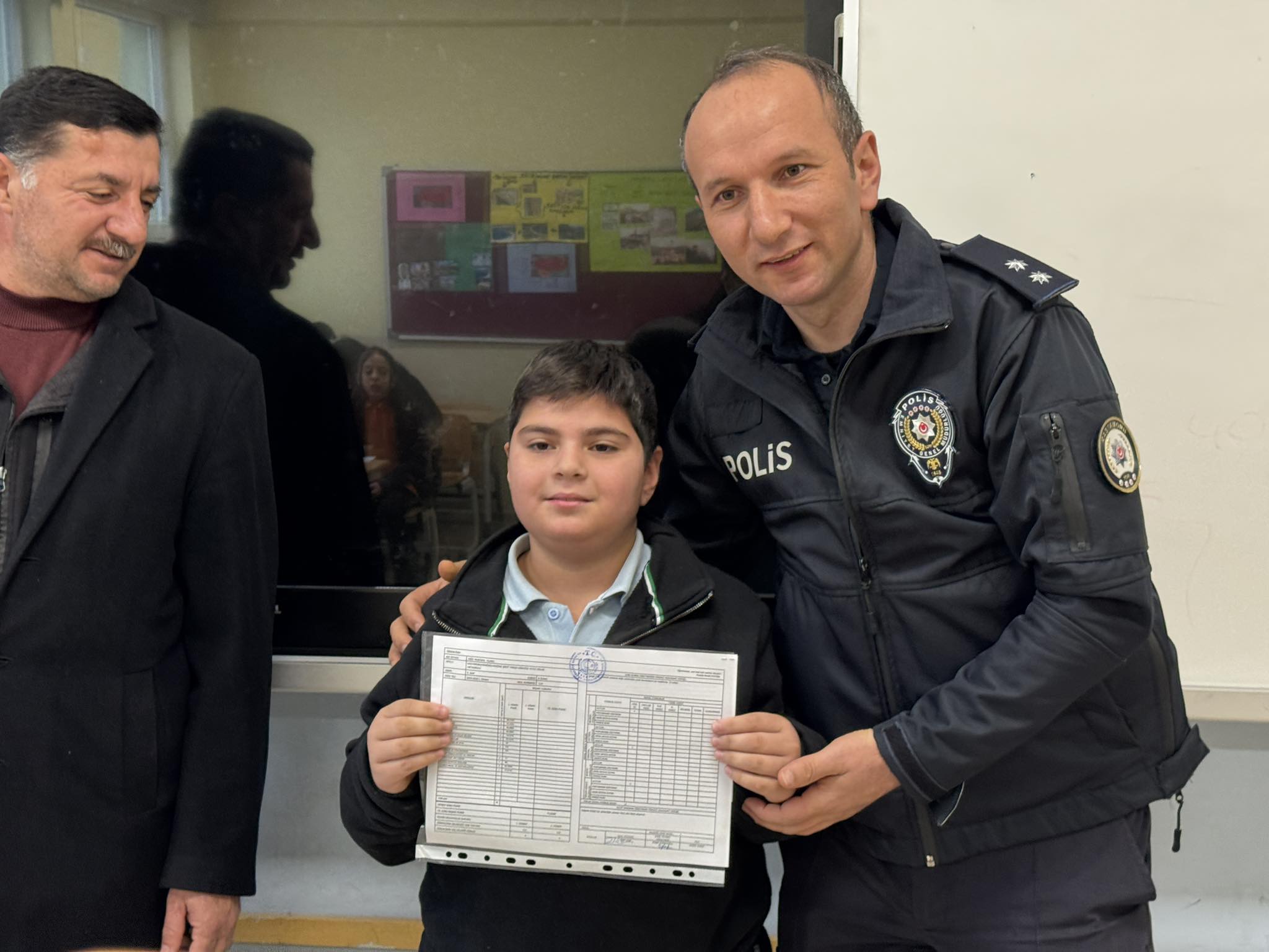 Hanönü'de Karne Sevinci Öğrenciler Yarıyıl Tatiline Girdi 3