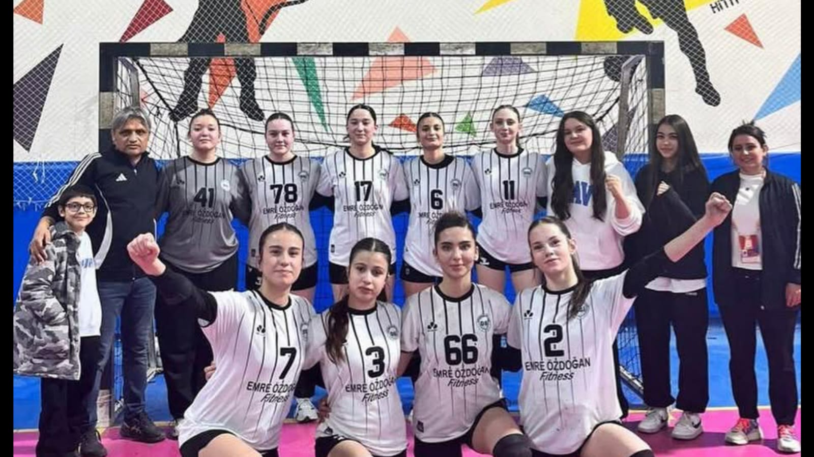 Hentbolda Kastamonu Derbisi Kadınlar 2. Ligi'nde Karşı Karşıya Gelecekler! 4444