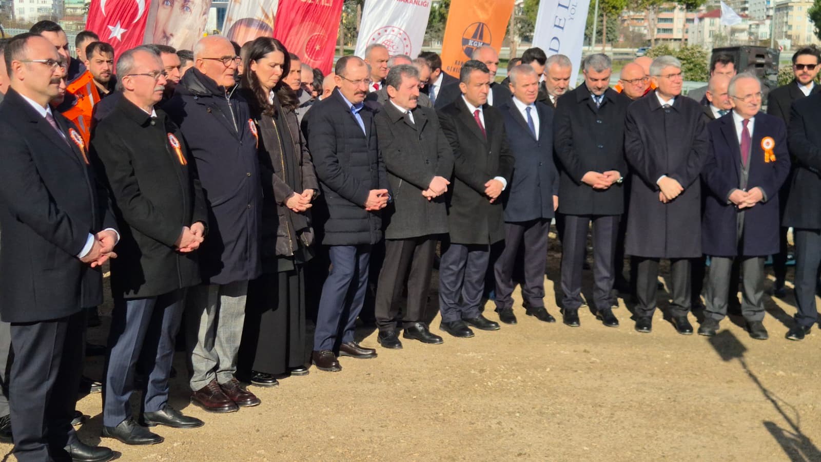 Hızlı Tren Hattında İlk Kazma Vuruldu İki Şehir Arası Yolculuk 2,5 Saate İnecek2