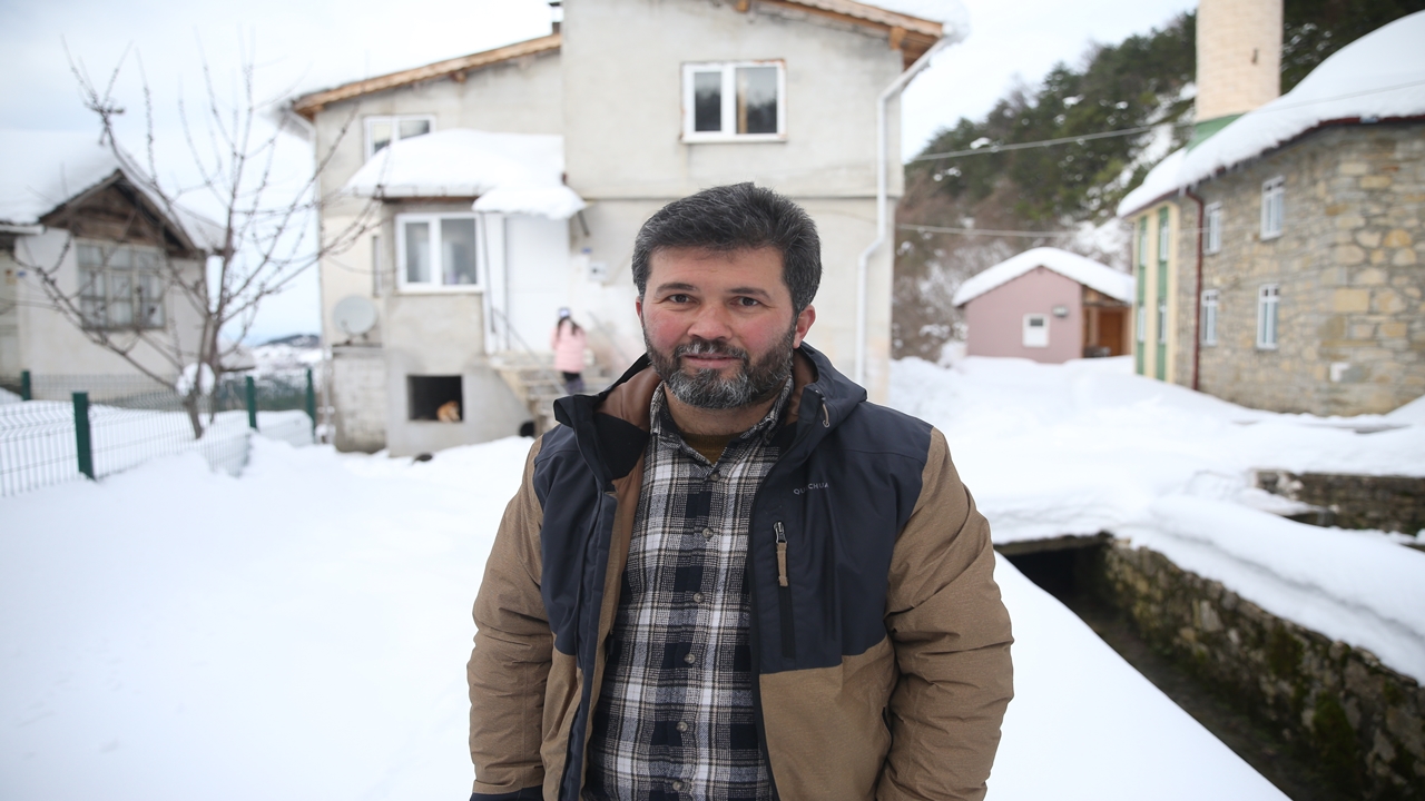 İmam Rıfat Şahin Kedi Besleme (12)