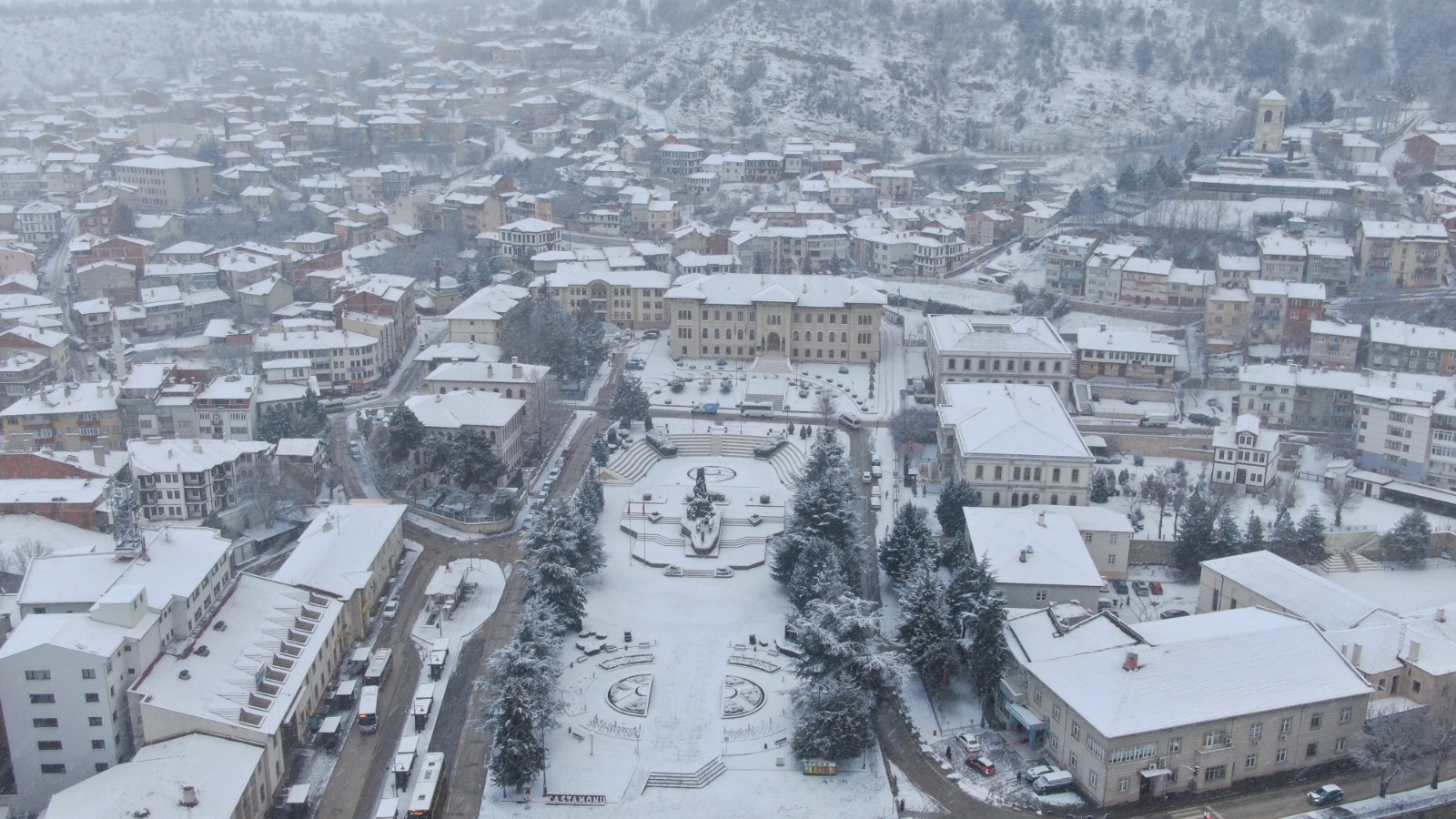Kar Yağışı Kastamonu'yu Beyaza Bürüdü Barajlar Için Umut Oldu! 12