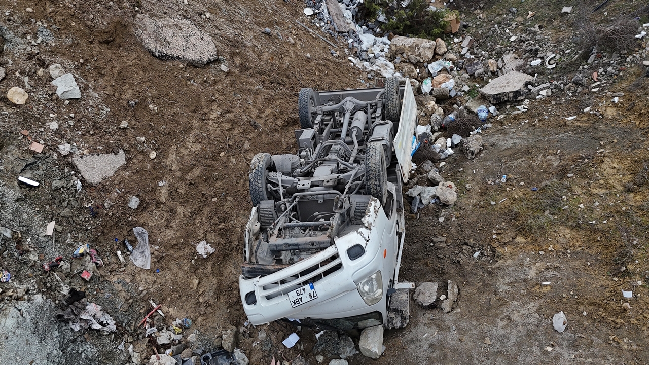 Karabük Feci Kaza Kamyonet (3)