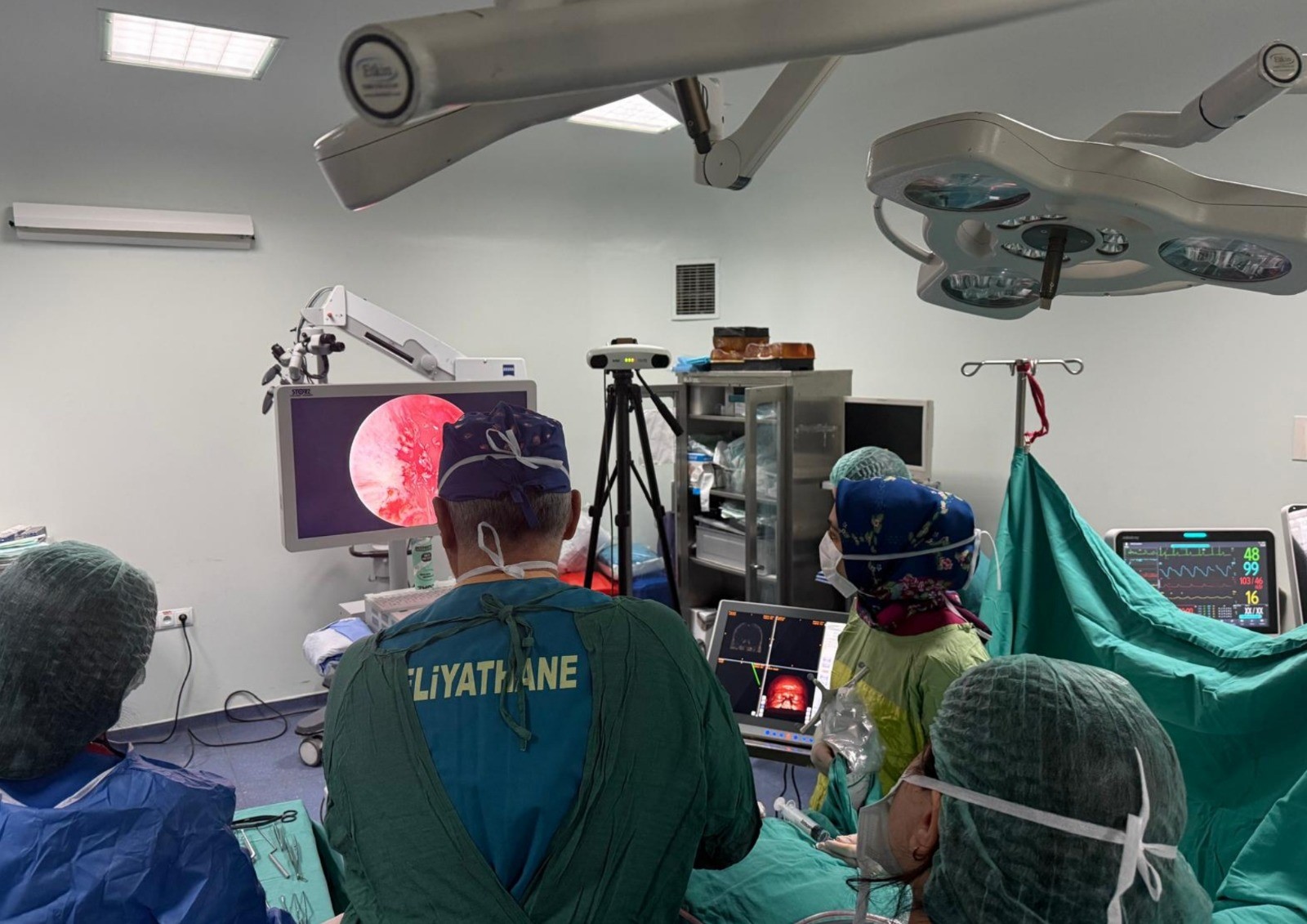 Karabük’te Kesisiz Beyin Tümörü Ameliyatı İlk Kez Gerçekleştirildi1