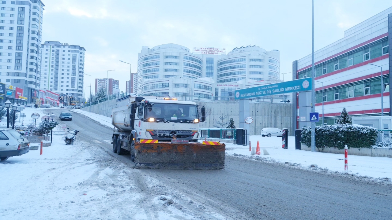 Kastamonu Da Kar Mesaisi Sürüyor (6)