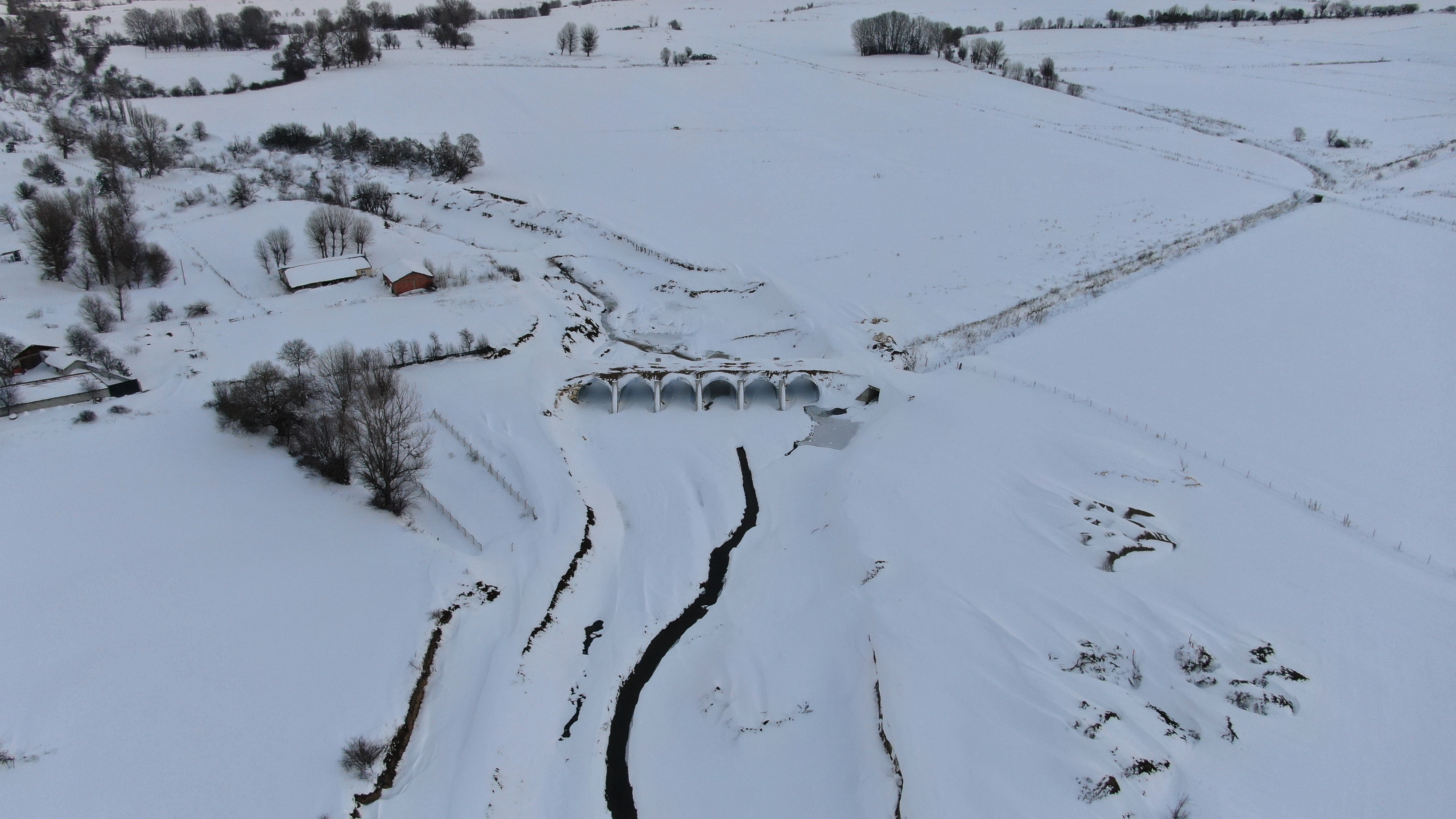 Kastamonu Dondu Barajlar, Göletler, Dereler Buz Tuttu! 6