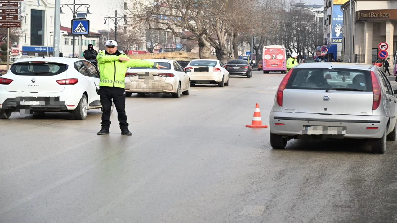 Kastamonu Emniyet Okul Çevresi Denetim (3)