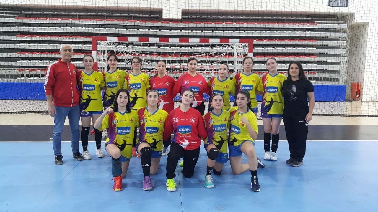 Kastamonu Hentbol Derbisinde Kazanan Dsi̇ Oldu (1)