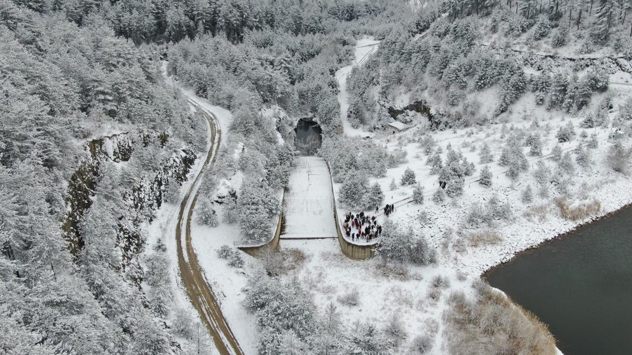 Kastamonu Tuzaklı Göleti Kar (7)