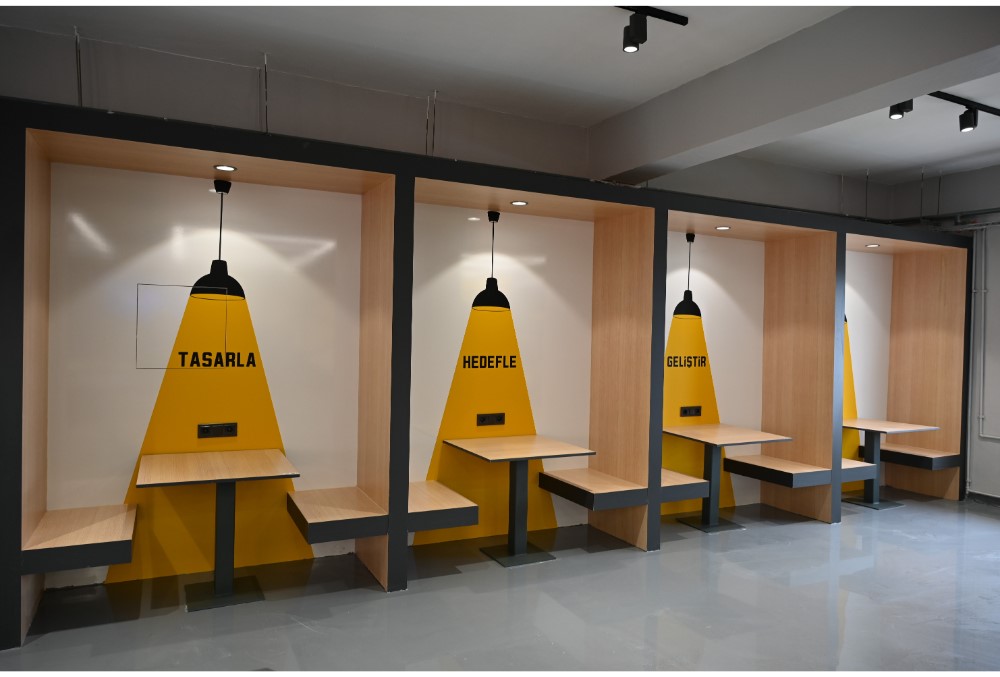 Kastamonu Üniversitesi Milli Teknoloji Atölyesi Faliyete Geçti 6