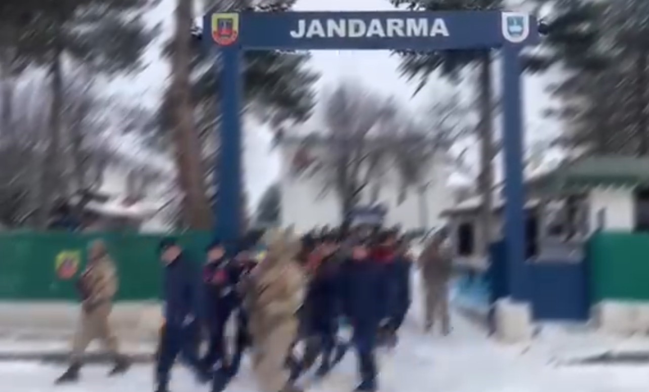 Kastamonu'da 9 Adrese Eş Zamanlı Operasyon! 8 Şüpheli Gözaltına Alıntı 1 Kişi Tutuklandı! 22222222