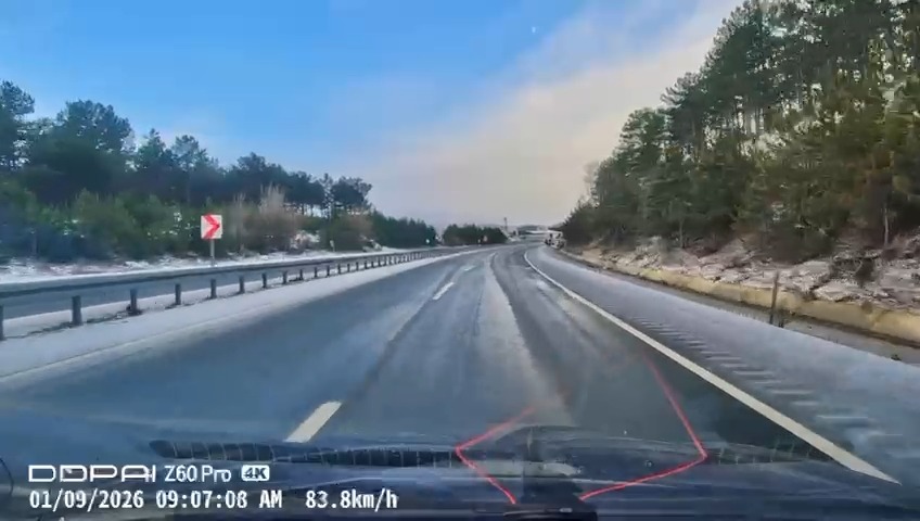 Kastamonu'da Buzlanma Kazaya Neden Oldu Araç Takla Attı! 12