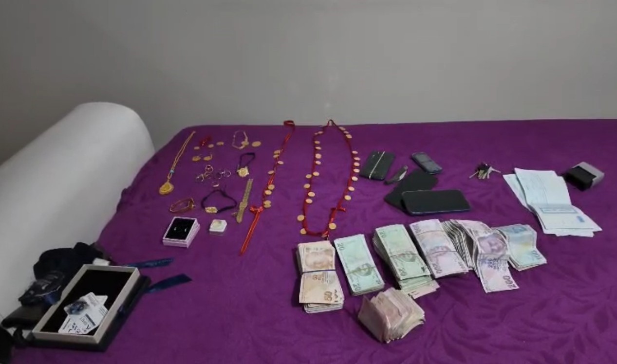 Kastamonu'da Canına Kıyıp Not Bırakmıştı! Tefeci Çetesi Çökertildi 9 Kişi Tutuklandı! 8